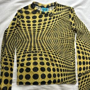 OMIGHTY Yellow and Black Polka Dot Top